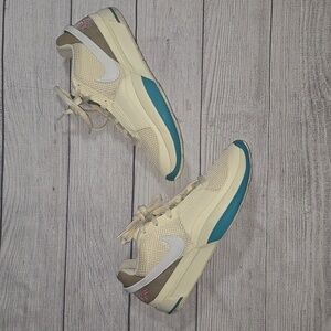 Nike Men's Ja Morant One Sneakers Khaki /  Coconut Milk Size 10